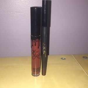 LEO LIP KIT